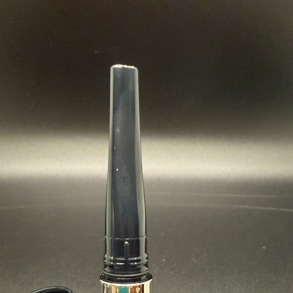 Buxom Power Line Eyeliner in Throw Shade - Picture 4 of 6
